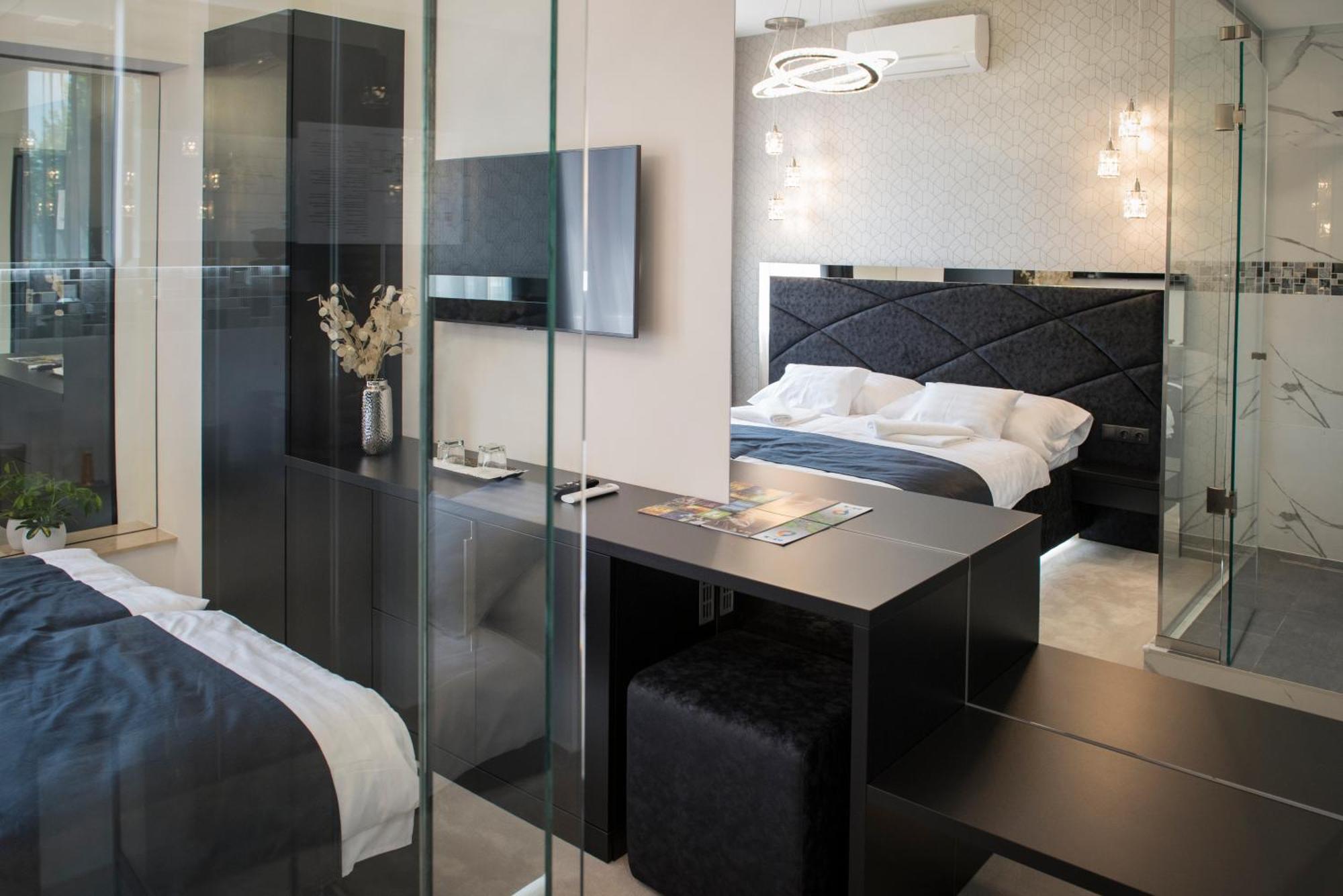 Z Rooms Boutique Zalaegerszeg Zewnętrze zdjęcie