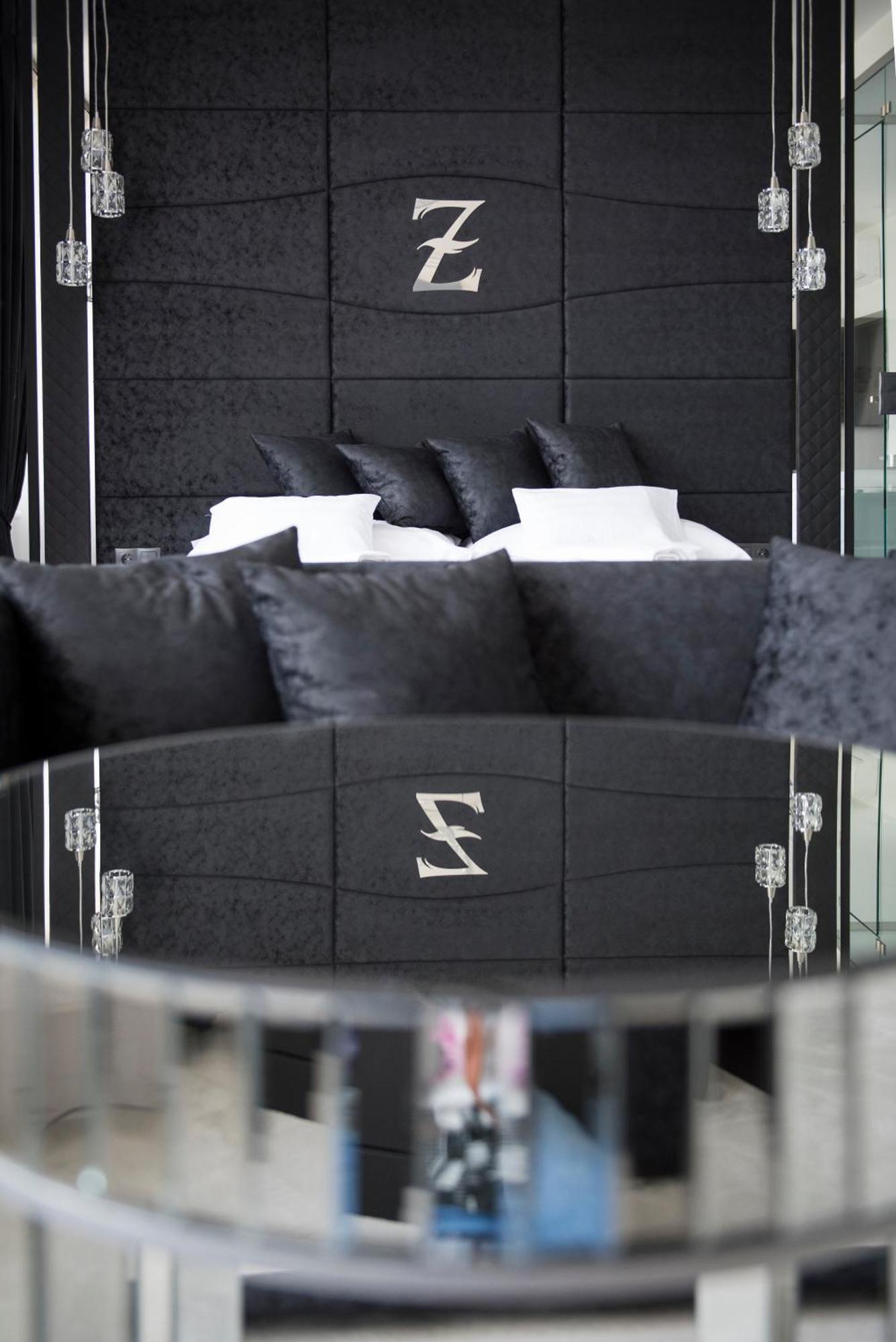 Z Rooms Boutique Zalaegerszeg Zewnętrze zdjęcie